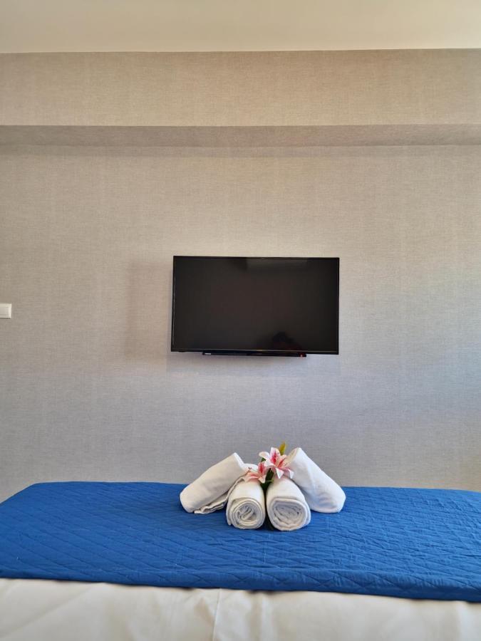Carisa Deluxe Apartment With Jacuzzi Larnaca Luaran gambar